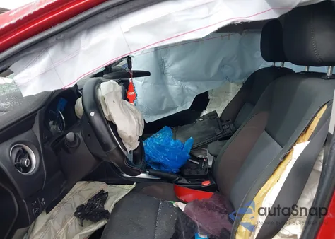 2019 Toyota Corolla Le from USA, damaged, VIN 2T1BURHE1KC170152